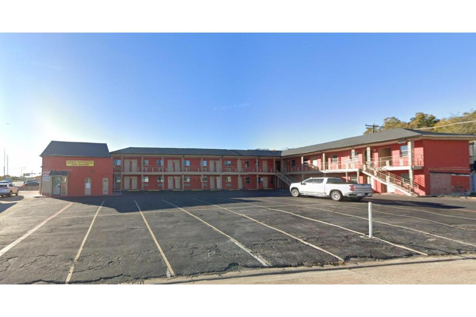 Exclusivo Inn By Oyo Grand Prairie, Tx Luaran gambar